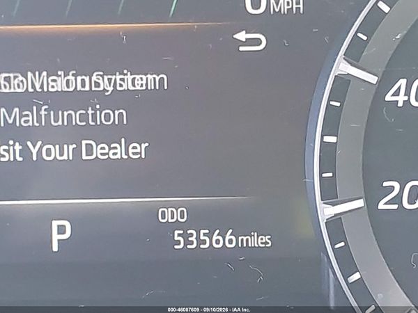 2021 TOYOTA HIGHLANDER LIMITED — I118