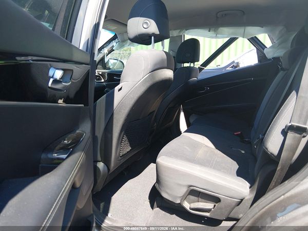 2017 KIA SORENTO 2.4L LX — I8
