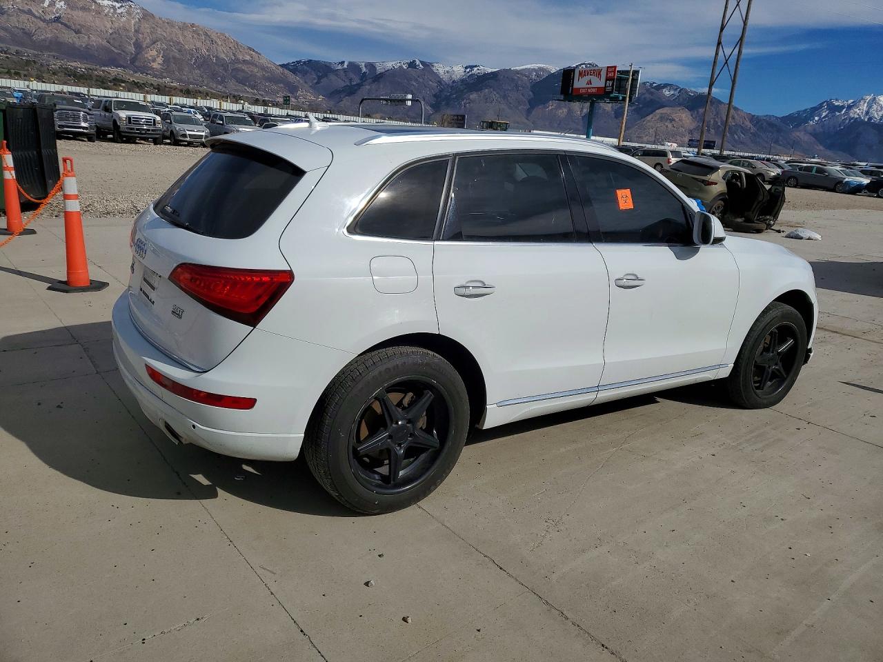 2017 AUDI Q5