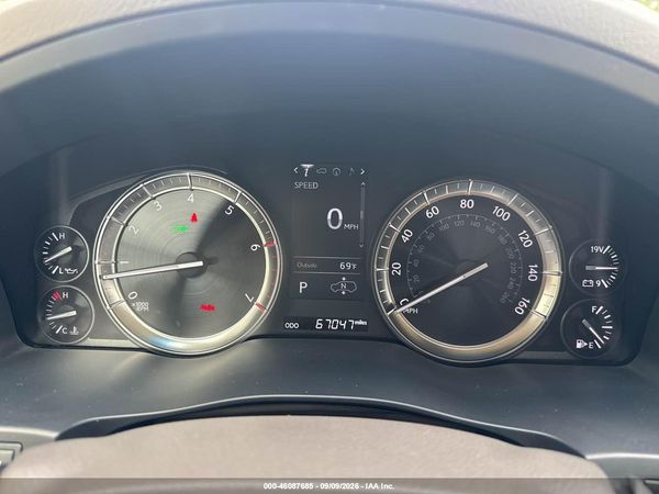 2016 LEXUS LX 570