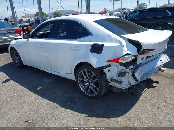 2016 LEXUS IS 350 — I3