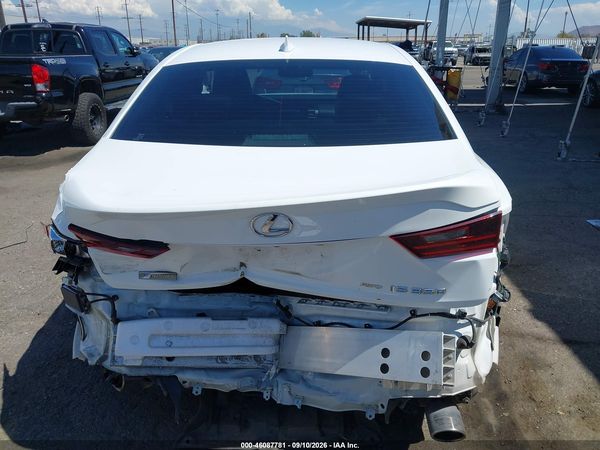 2016 LEXUS IS 350 — I119
