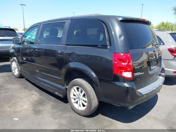 2016 DODGE GRAND CARAVAN SXT — I3