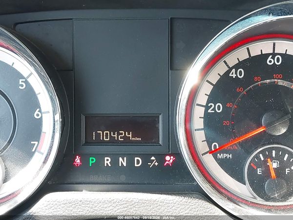 2016 DODGE GRAND CARAVAN SXT — I7