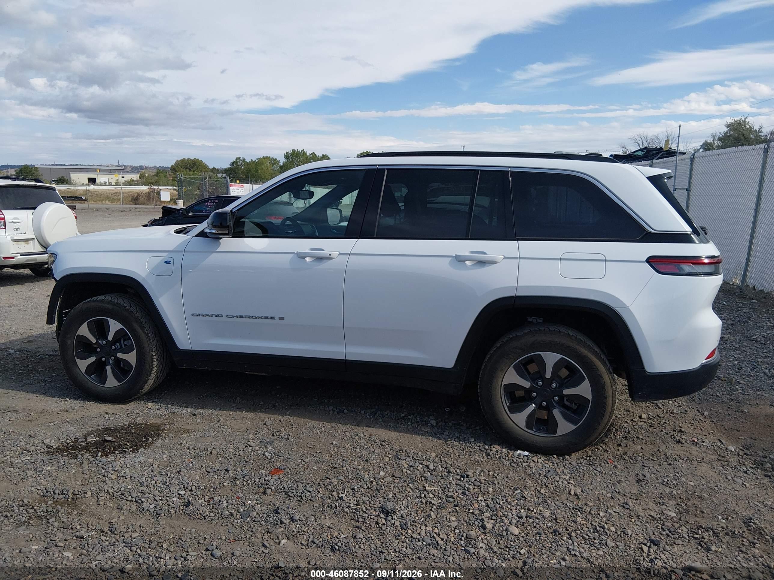 2024 JEEP GRAND CHEROKEE 4XE Limited 4XE