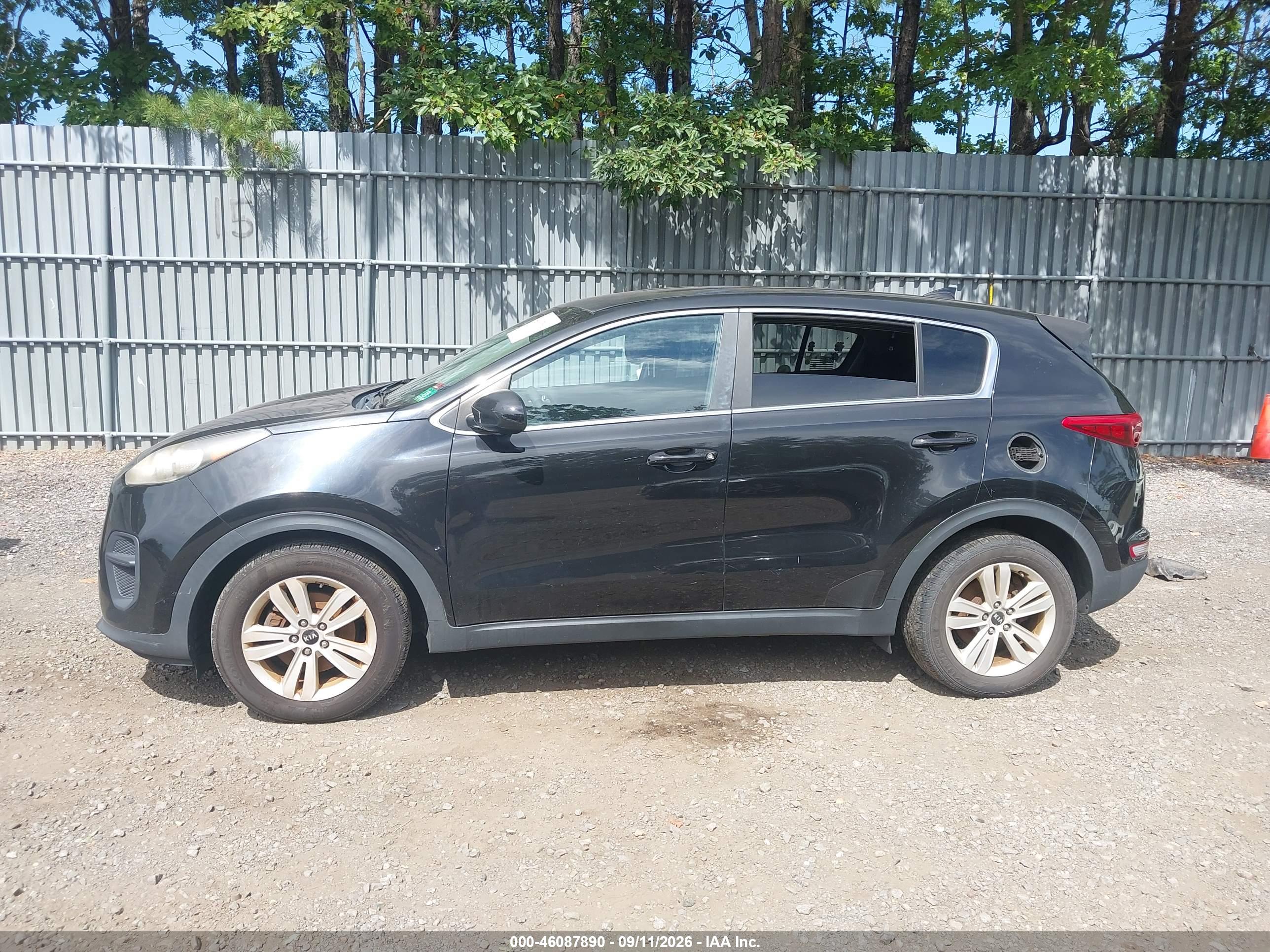 2017 KIA SPORTAGE LX