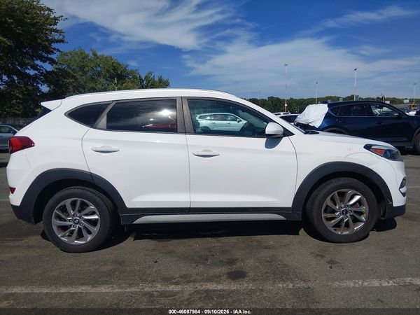 2017 HYUNDAI TUCSON SE — I116