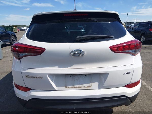 2017 HYUNDAI TUCSON SE — I119