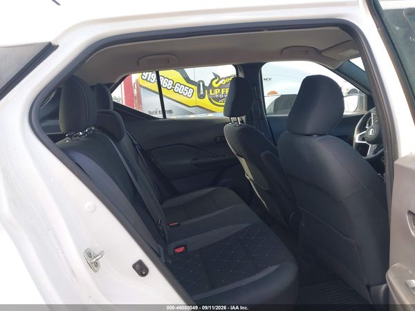 2019 NISSAN KICKS S — I8