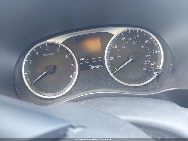 2019 NISSAN KICKS S — I118