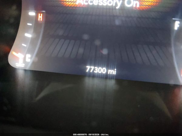 2016 DODGE CHALLENGER R/T PLUS SHAKER — I118