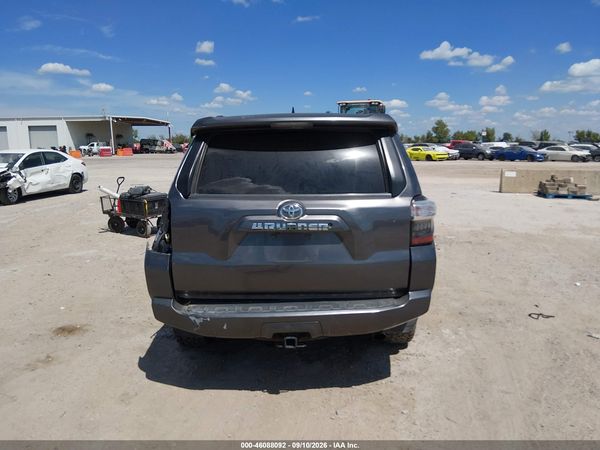2017 TOYOTA 4RUNNER SR5