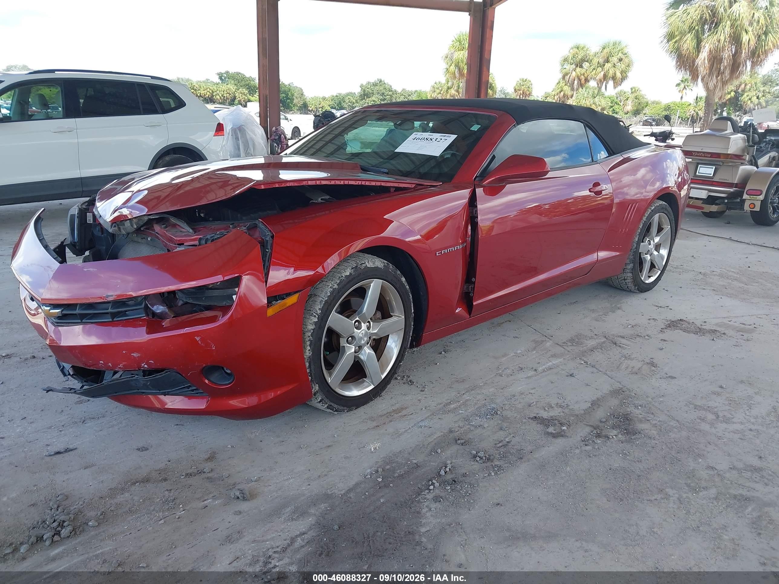 2015 CHEVROLET CAMARO 1LT — I2