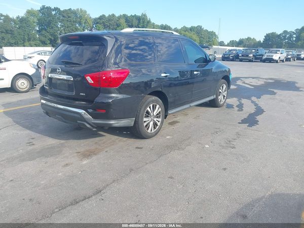 2018 NISSAN PATHFINDER S