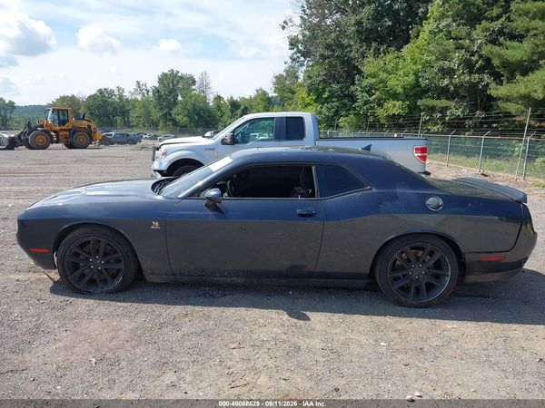 2016 DODGE CHALLENGER R/T SCAT PACK — I117