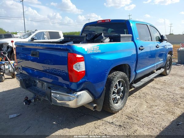2016 TOYOTA TUNDRA SR5 5.7L V8 — I4