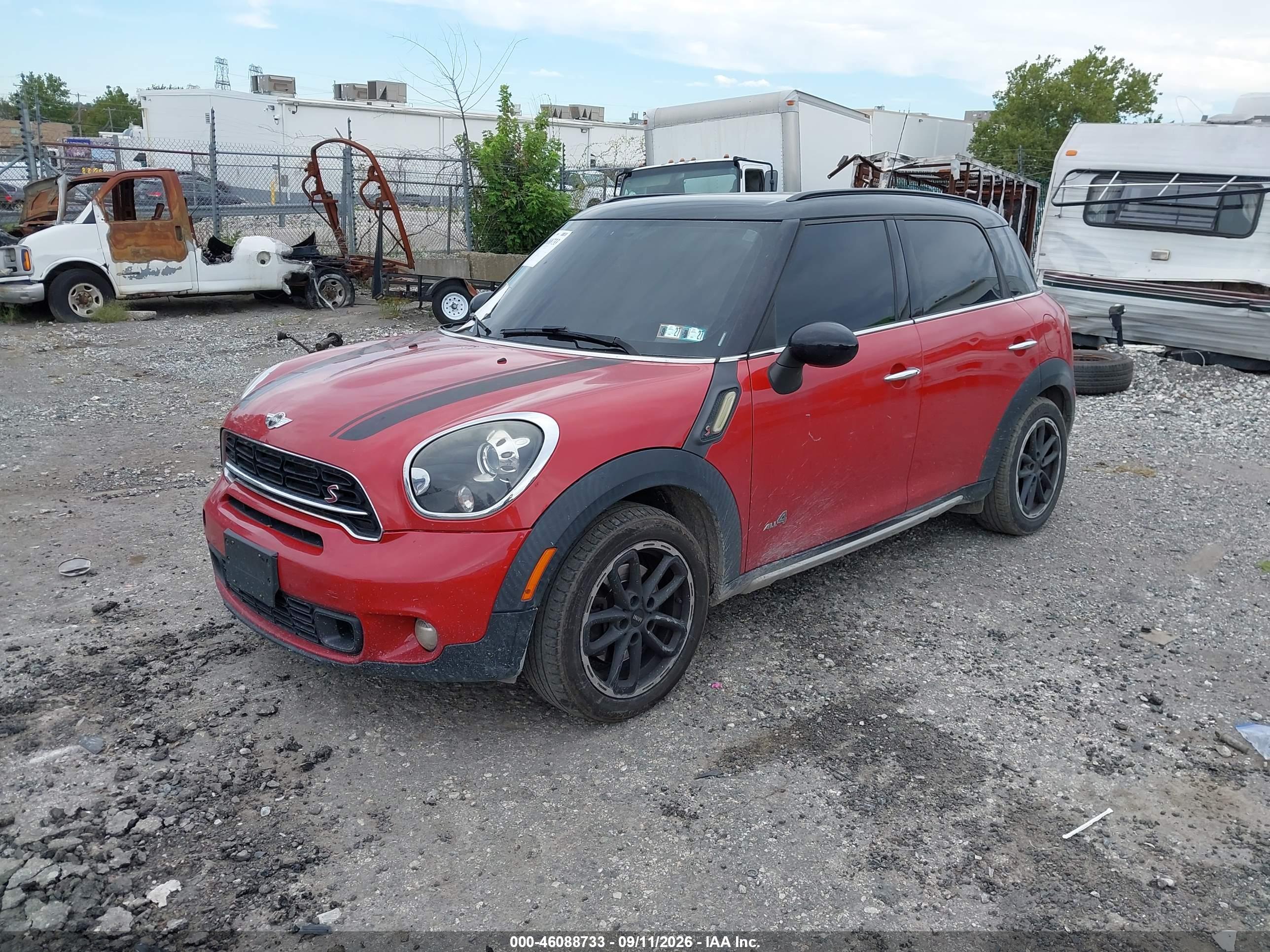 2015 MINI COUNTRYMAN COOPER S — I2