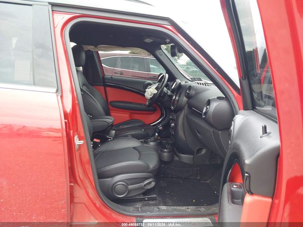 2015 MINI COUNTRYMAN COOPER S — I5
