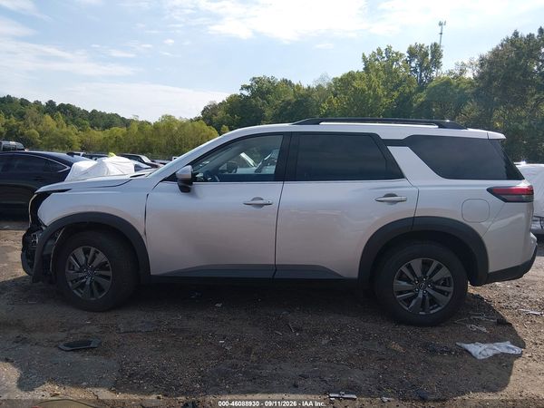 2025 NISSAN PATHFINDER SV FWD — I117