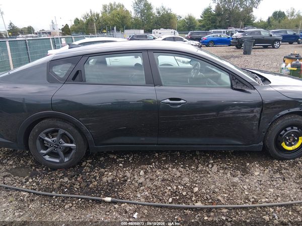 2025 KIA K4 LXS — I116