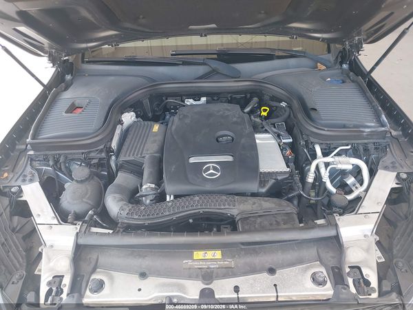 2018 MERCEDES-BENZ GLC 300 GLC300 — I10