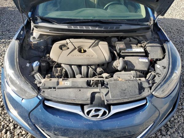 2015 HYUNDAI ELANTRA GLS(Middle) — Engine bay