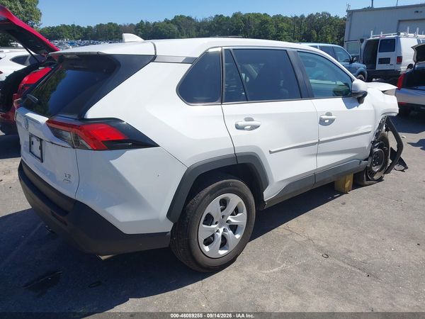 2024 TOYOTA RAV4 LE — I4