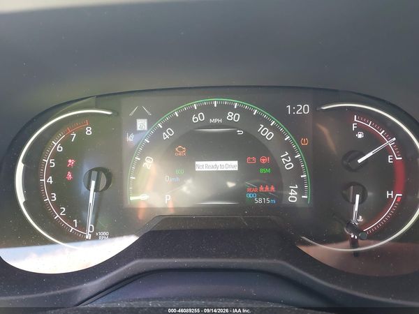 2024 TOYOTA RAV4 LE — I7