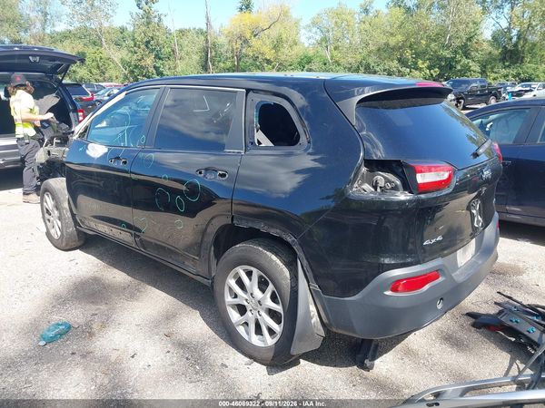 2017 JEEP CHEROKEE LATITUDE — I3