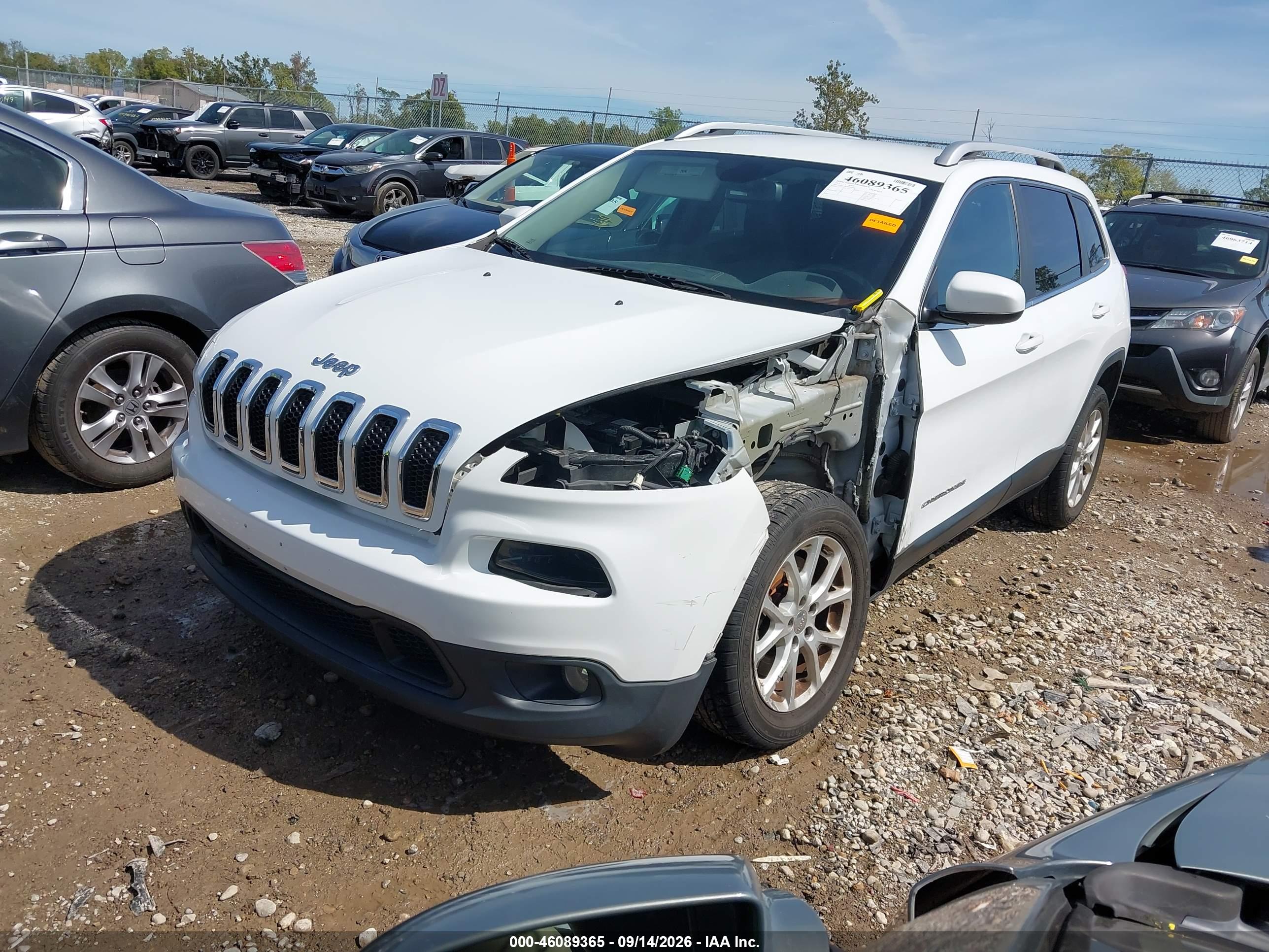 2017 JEEP CHEROKEE LATITUDE FWD — I2