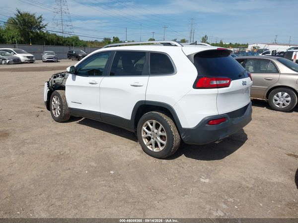 2017 JEEP CHEROKEE LATITUDE FWD — I3
