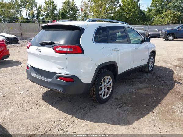 2017 JEEP CHEROKEE LATITUDE FWD — I4