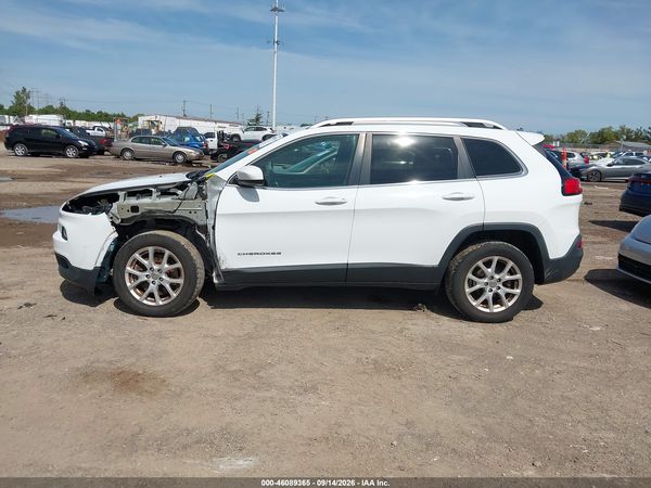 2017 JEEP CHEROKEE LATITUDE FWD — I117