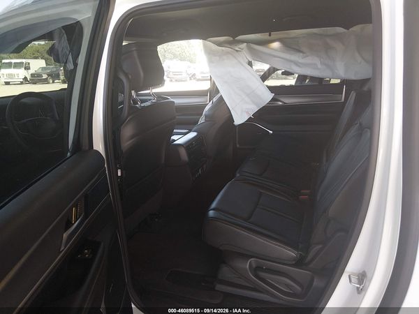 2025 JEEP WAGONEER L SERIES II 4X4 — I8