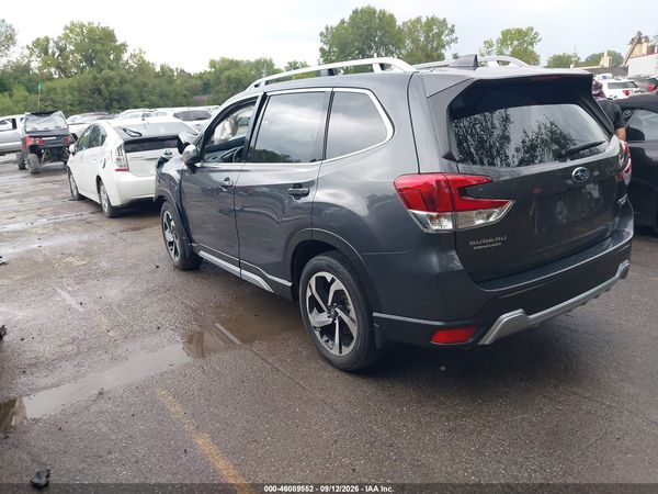 2022 SUBARU FORESTER TOURING — I3