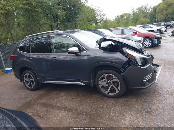 2022 SUBARU FORESTER TOURING — I116