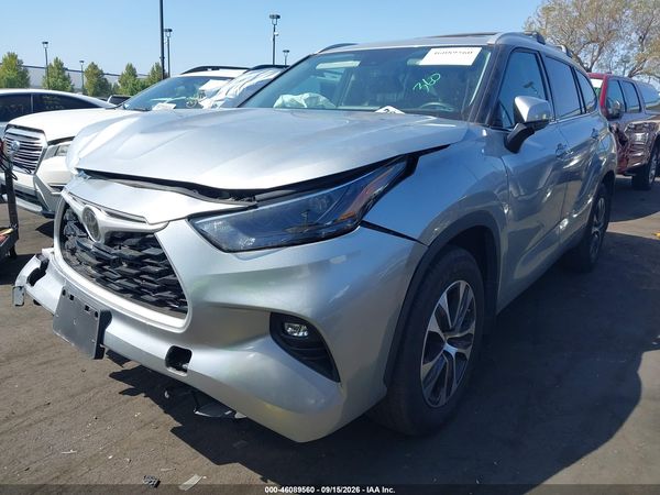 2022 TOYOTA HIGHLANDER — I2