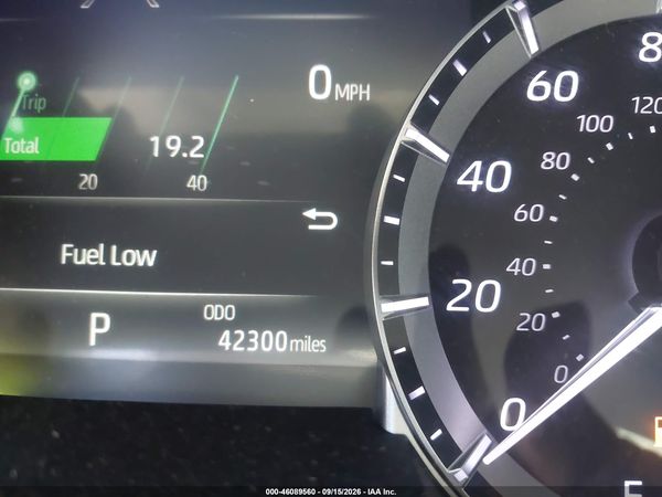 2022 TOYOTA HIGHLANDER XLE — I118