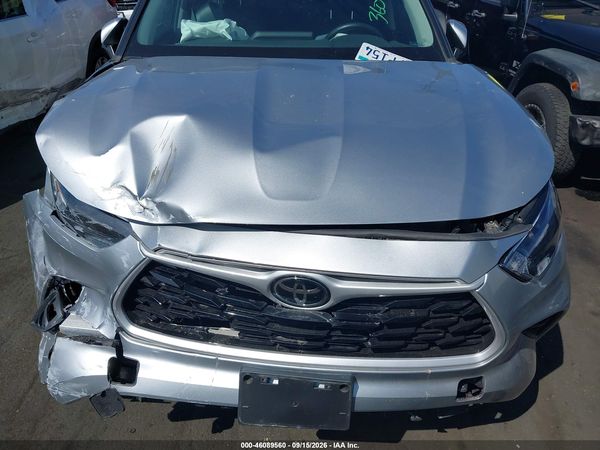 2022 TOYOTA HIGHLANDER XLE — I152