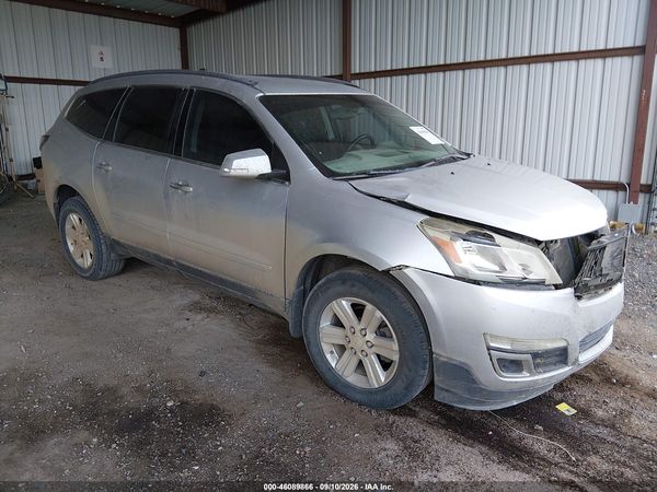 2014 CHEVROLET TRAVERSE 2LT — I1