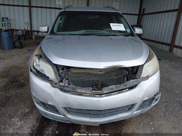 2014 CHEVROLET TRAVERSE 2LT — I115