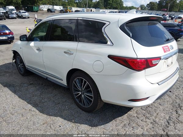 2016 INFINITI QX60 — I3