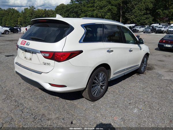 2016 INFINITI QX60 — I4