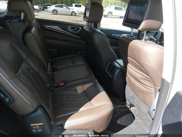 2016 INFINITI QX60 — I8