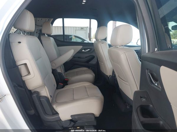 2023 CHEVROLET TRAVERSE AWD LT LEATHER — I8