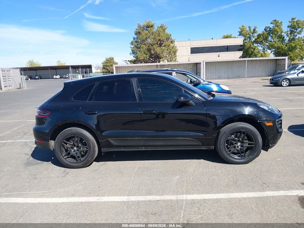 2018 PORSCHE MACAN