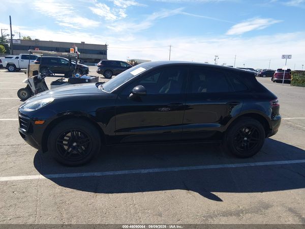 2018 PORSCHE MACAN
