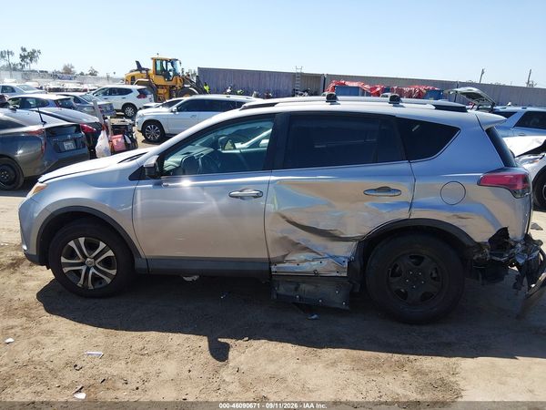2018 TOYOTA RAV4 LE — I117