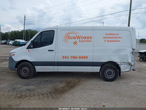 2020 MERCEDES-BENZ SPRINTER 2500 STANDARD ROOF V6 — I117