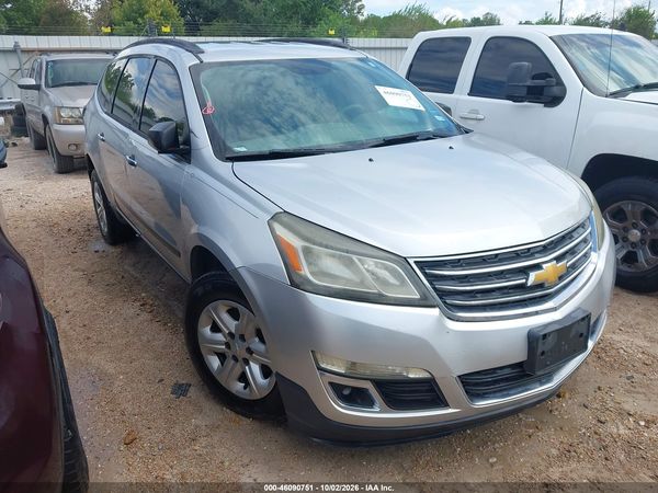 2013 CHEVROLET TRAVERSE LS — I1